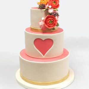 Tort de nunta cu inimioara si flori -0